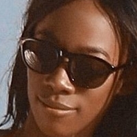 Adrianne Nina Nackt