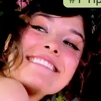 Agostinha_Red Nackt