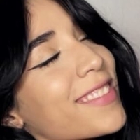 Alexandra Pereles Nackt