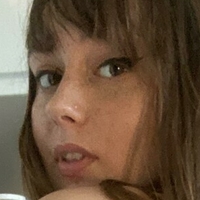 Alexia Burns Nackt