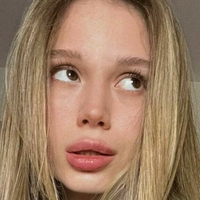 allinika Nackt