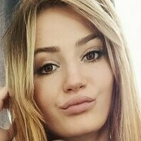 ana_anastazjaa_official Nackt