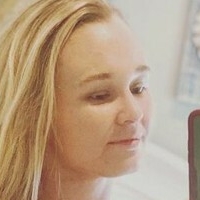 Andrea KGB Lee Nackt