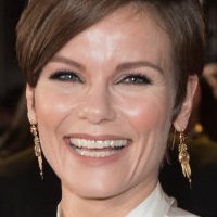 Angela Schijf Nackt