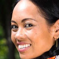 Anya Ayoung-Chee Nackt