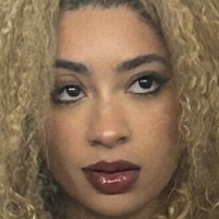 ariannasboringlife Nackt