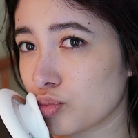 ASMR Viella Nackt