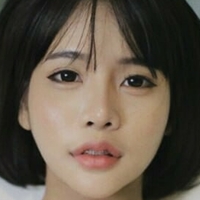 Ayumi12 Nackt