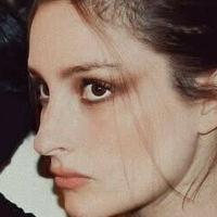 Banks Nackt