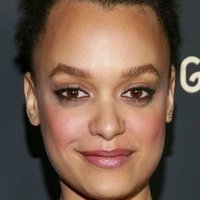 Britne Oldford Nackt