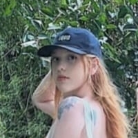 Bruna Ungaretti Nackt