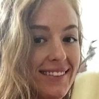 busty_ir_housewife Nackt