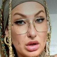 Call_Me_Pocahontas Nackt