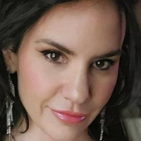 Cassie Cross Nackt