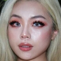 Cathy Zhao Nackt