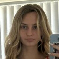 Charlotte Adams Nackt