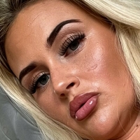 Charlotte Bumby Nackt