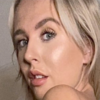 Charlotte Clark Nackt