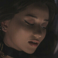 Chloe_Poison Nackt