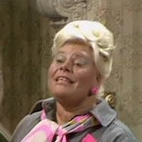 Claire Davenport Nackt