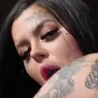 Dickhddaily Nackt