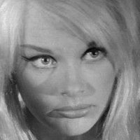 Elke Neidhart Nackt
