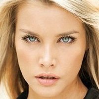 Emily Maddison Nackt