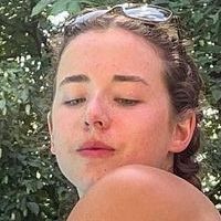 EmilyThankYouNext Nackt