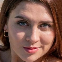 Emma Connor Nackt