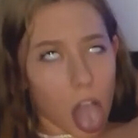 Emmaandjake Nackt