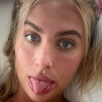 Erin Mia James Nackt