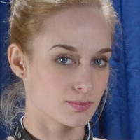 Eva Kari Nackt