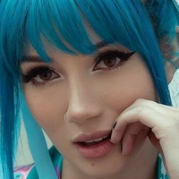 Fay Nackt