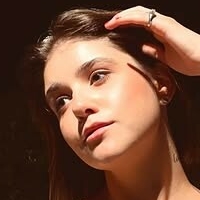 Flavia Di Castro Nackt