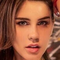 Fran Undurraga Nackt