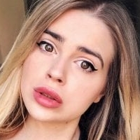Ginevra Lambruschi Nackt