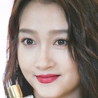 Guan Xiaotong Nackt
