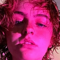 Hadley Nelson Nackt