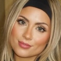 Holly Annabelle-Taylor Nackt