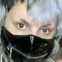 Hollyghoul Nackt