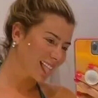 Isabela Pagliari Nackt