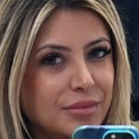 Jasveen Sangha Nackt