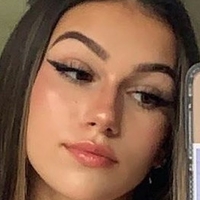 Julia Merekoulias Nackt