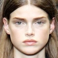 Julia Saner Nackt