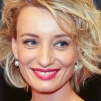 Karina Smulders Nackt