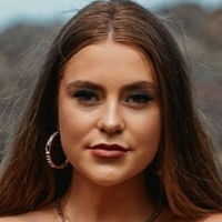 Katee Schornegg Nackt