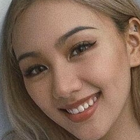 Kathy Zheng Nackt