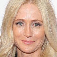 Kelly Rowan Nackt