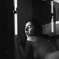 Kira Oneida Nackt