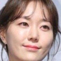 Lee Yoo-Young Nackt